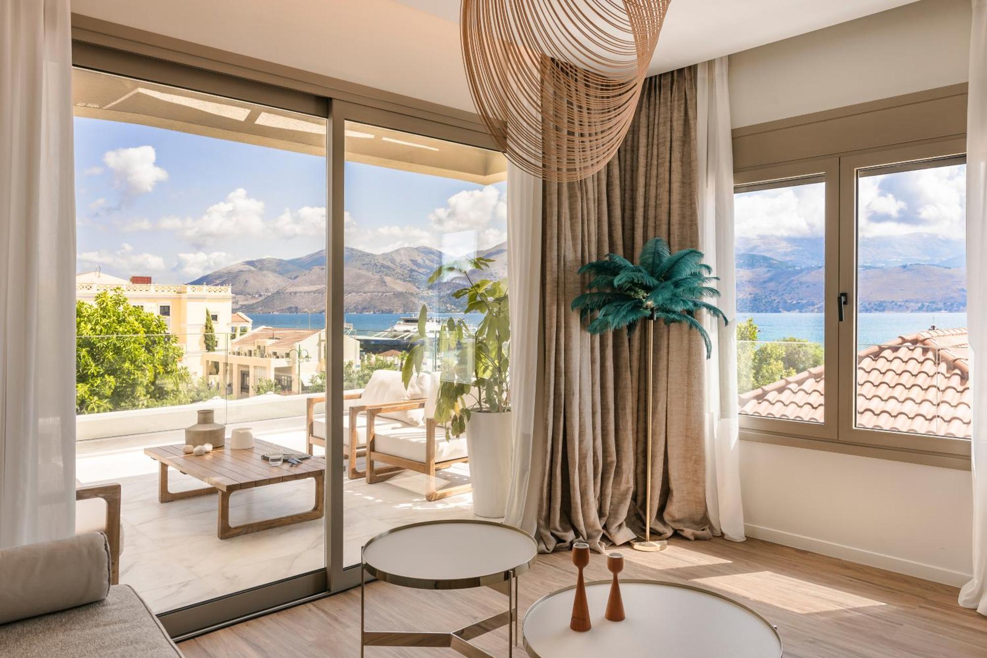 Piazza Suites Ликсури Екстериор снимка